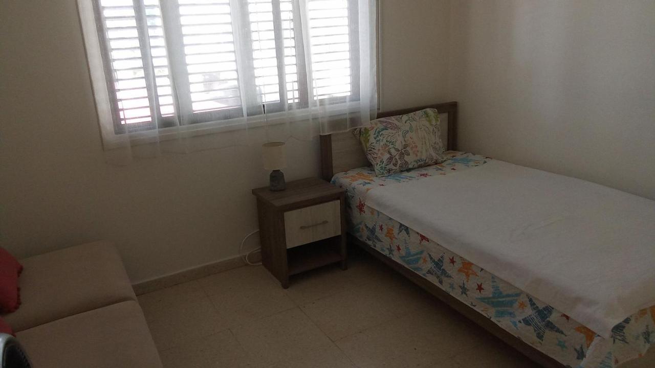 2 Bedroom Apartment In Makenzi Larnaca Exterior photo